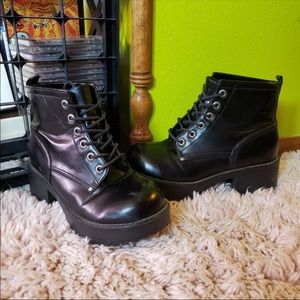 Vintage Chunky Platform Zodiac Vegan Boots